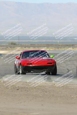 media/Sep-15-2024-Speed Ventures (Sun) [[7a54f7ed2f]]/Purple Group/Session 1 (Outside Grapevine)/